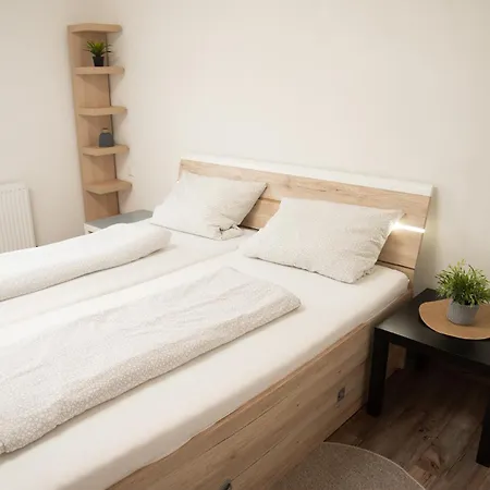 Appartement Geraeumige Mit Terrasse *
