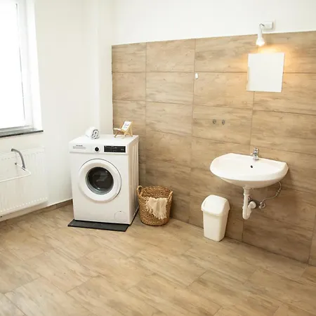 Geraeumige Mit Terrasse Appartement
